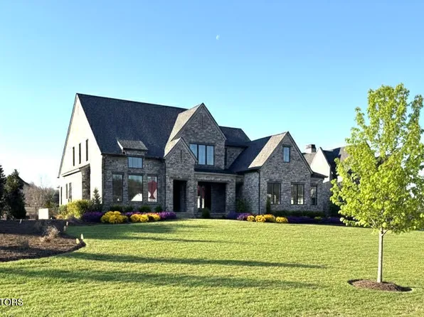 3741 Edgewater Way, Louisville, TN 37777