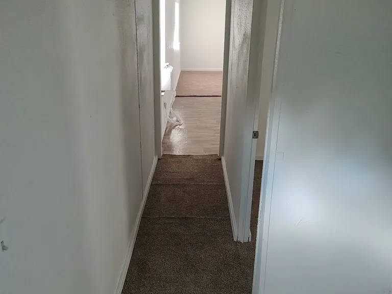 128 SE Camelot Loop — Photo 20