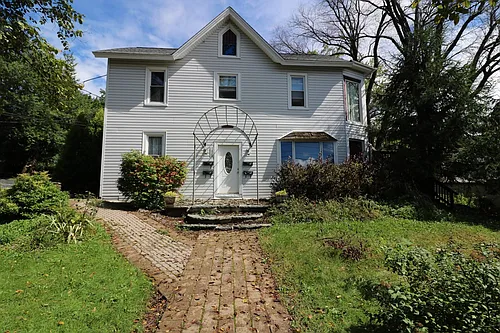 1429 Pocono Blvd Photo 1