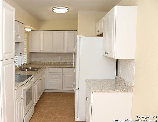 3rd image of 4314 Bayliss St