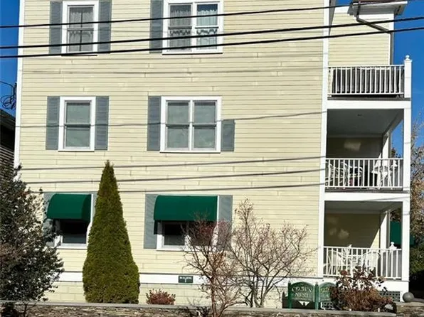 155 Franklin St Unit 2R, Bristol, RI 02809