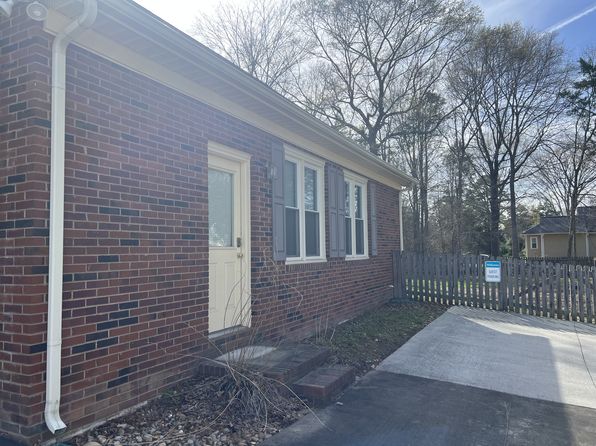 8254 Quail Hollow Dr