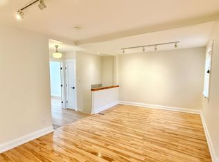 1164 Queen St E, Toronto, ON M4M1L4