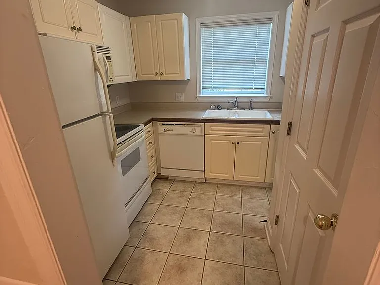 1314 Edgewood Ave — Photo 4