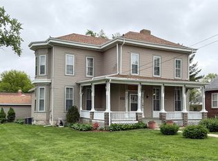 1206 S Clay Ave, South Jacksonville, IL 62650