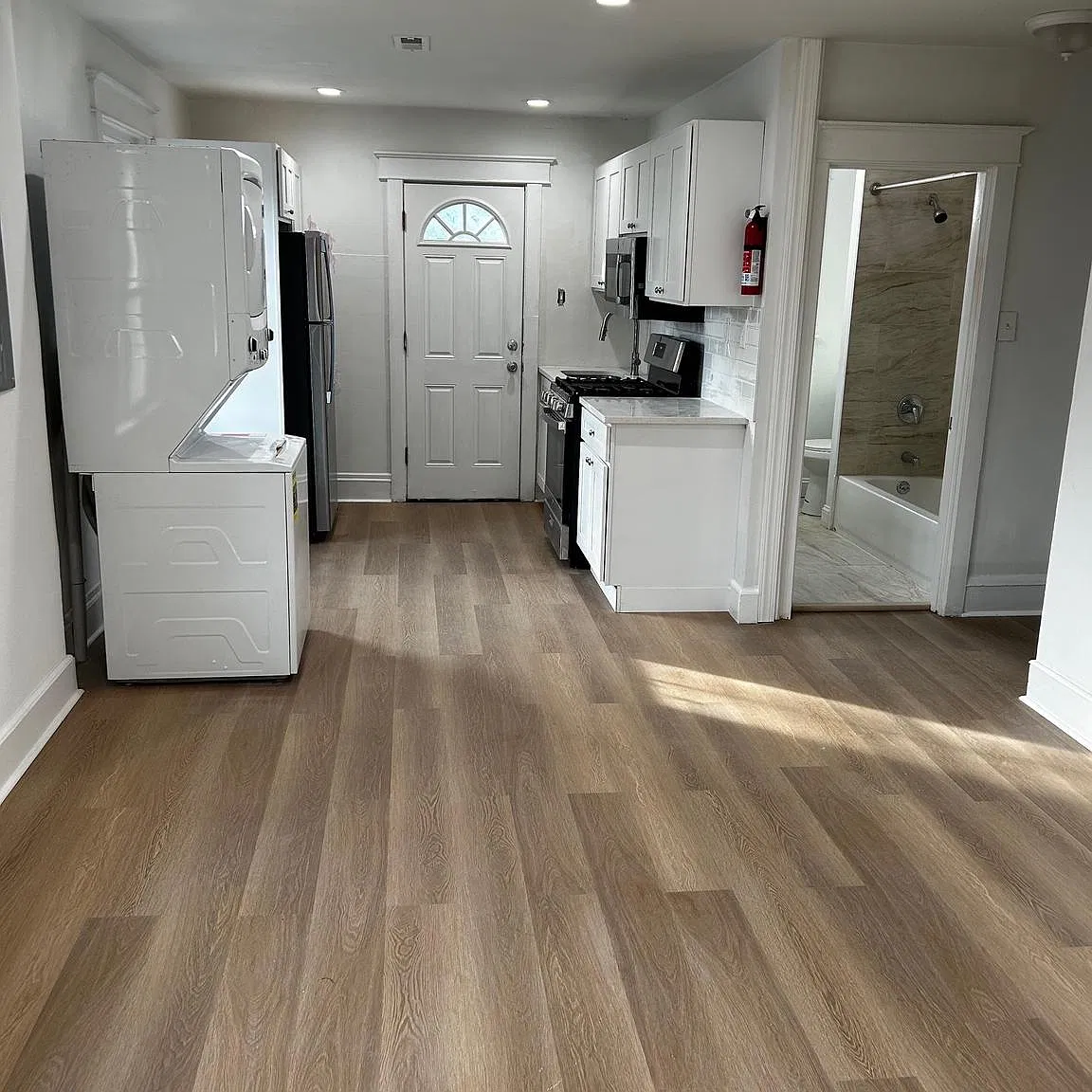 2 bed, 1.0 bath, 850 sqft, $1,775 — Photo 3