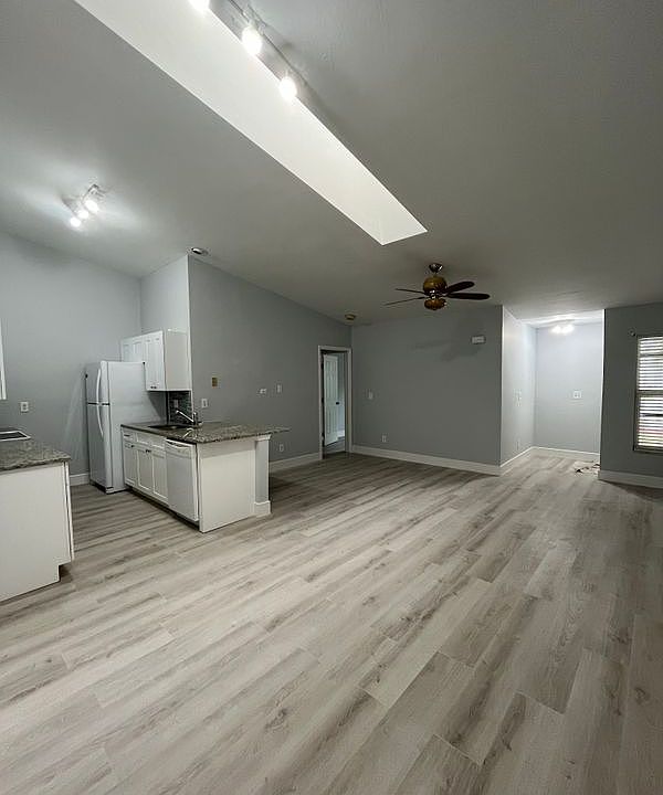 1st image of 5111 SW Courtyards Ct APT 44