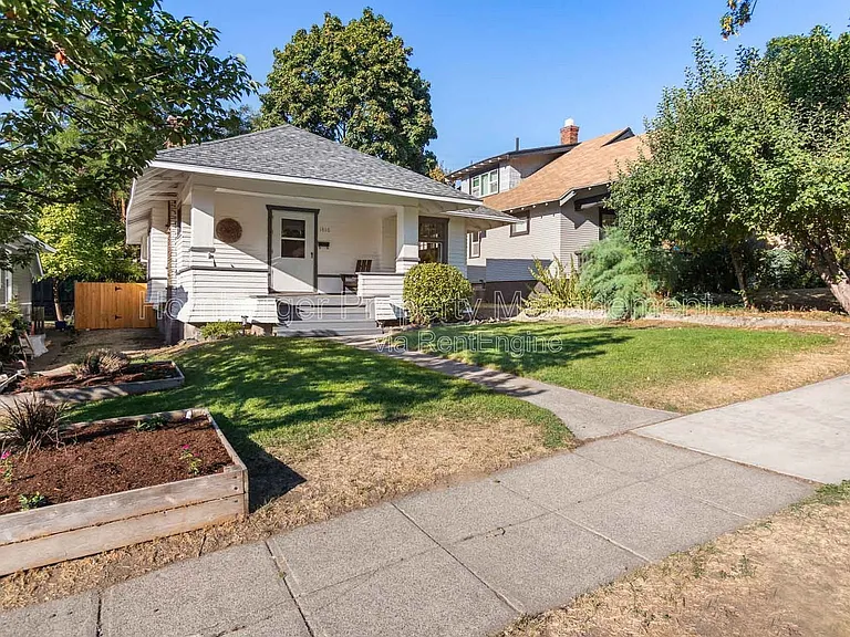 1810 W 11th Ave — Photo 25