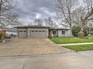 18 Buttonridge Pl, Mount Zion, IL 62549