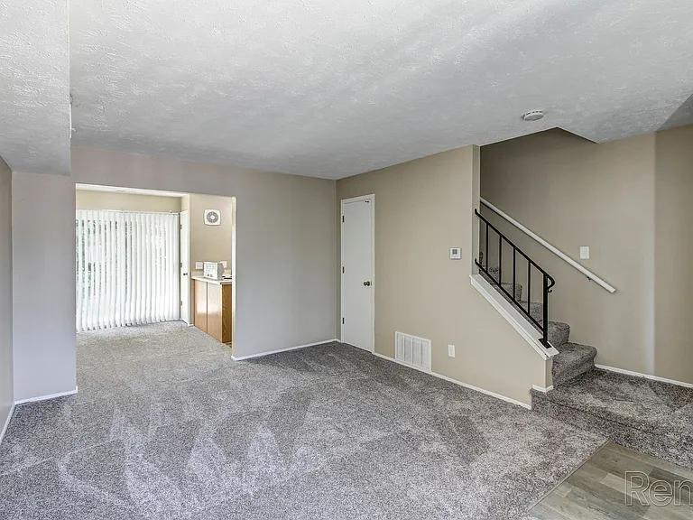 Southdale Square Apartments — Photo 184