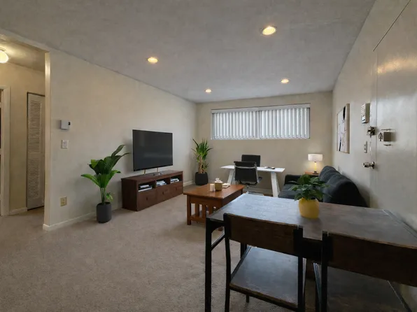 256 Parker Hill Ave, Boston, MA