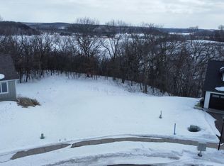 277 Vista Cir, River Falls, WI 54022