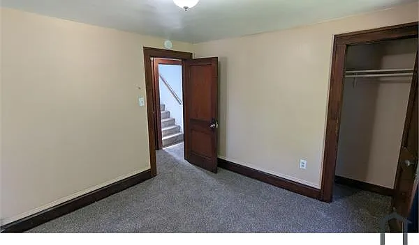 443 W Thornton St — Photo 27