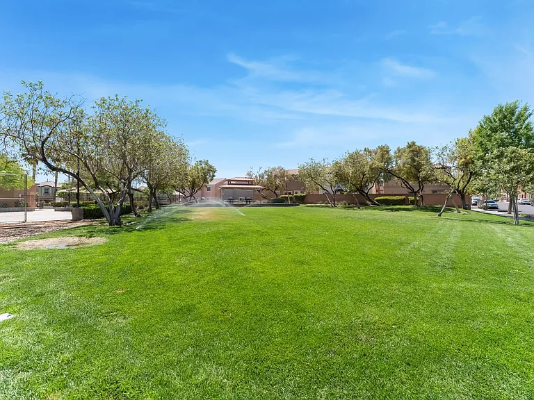 9109 Pearl Cotton Ave — Photo 30