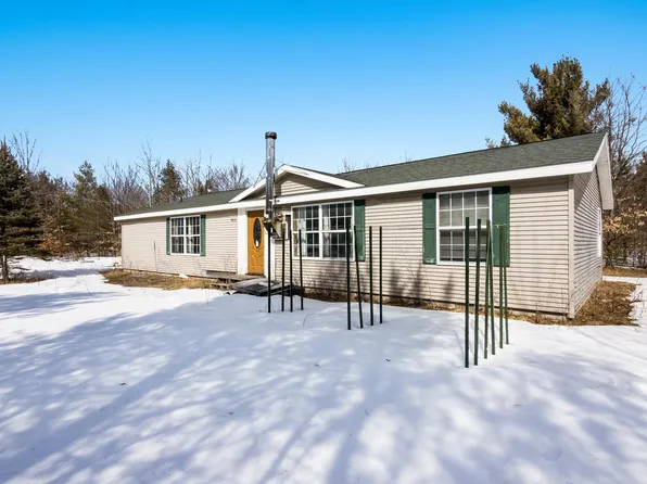 9833 Country Pnes, Kingsley, MI 49649