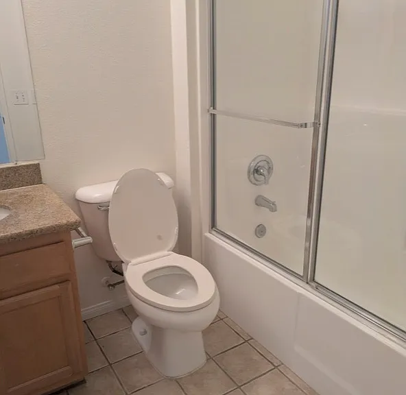 2nd bathroom