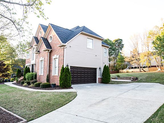 3rd image of 1691 Mulberry Lake Dr