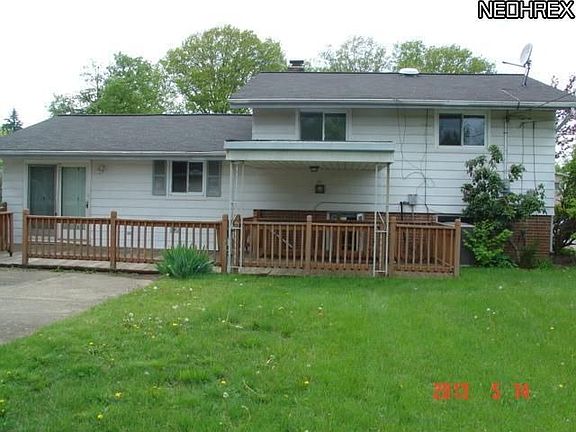 2nd image of 1171 Giesse Dr