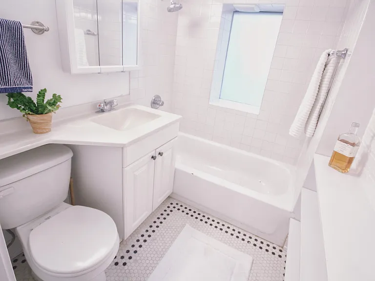 Full bathroom.