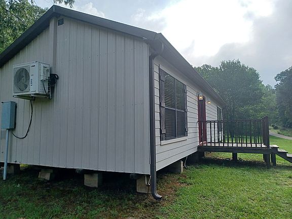 2nd image of 1646 County Road 213