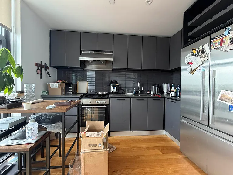 1040 Dean St #8 — Photo 6
