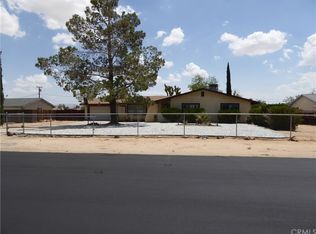 12717 Kewanna Rd, Apple Valley, CA 92308