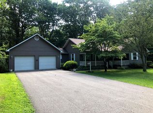 1404 Perimeter Dr, Jamestown, TN 38556