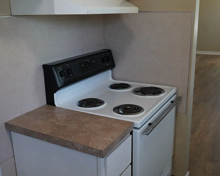 2703 R St — Photo 11