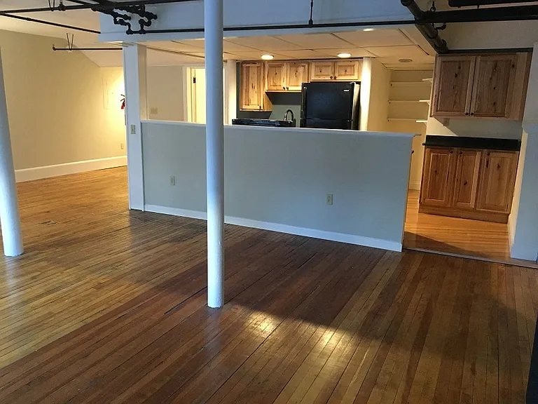 439 Congress Street — Photo 16
