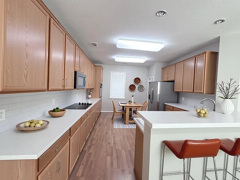2926 Richland Spring Ln — Photo 11