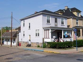 2nd image of 315 5th St