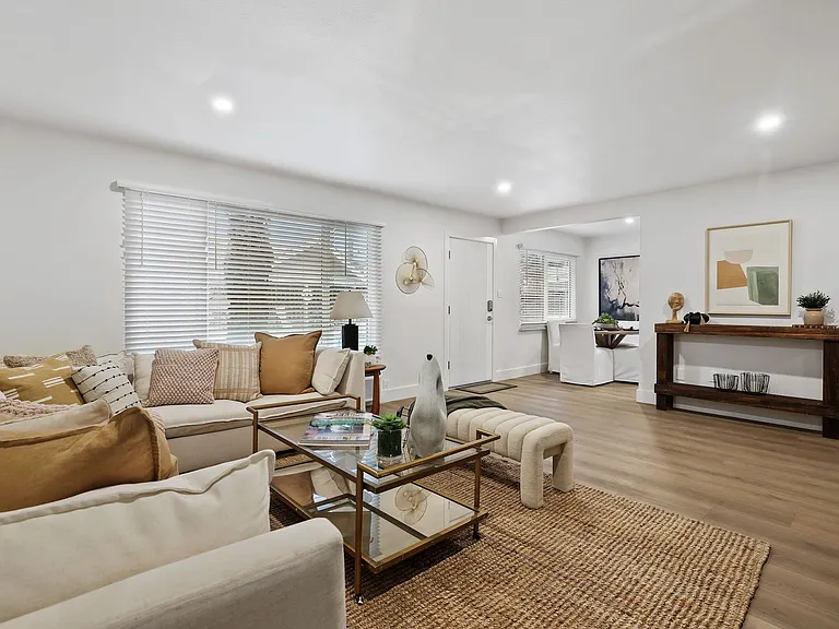 The Trinidad Apartments — Photo 6