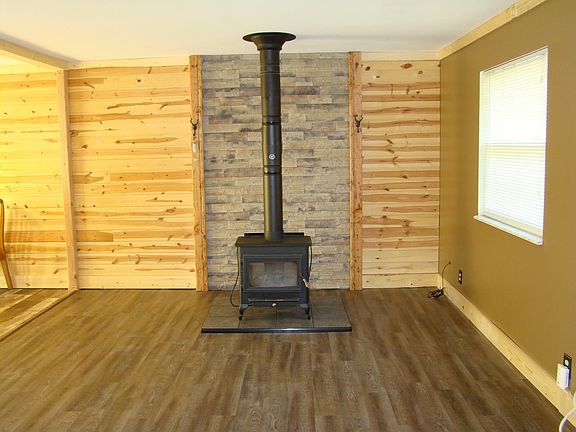 2nd image of 218-220 Loren Dr #2