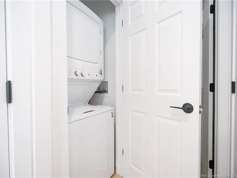 20 Harding St #2 — Photo 15