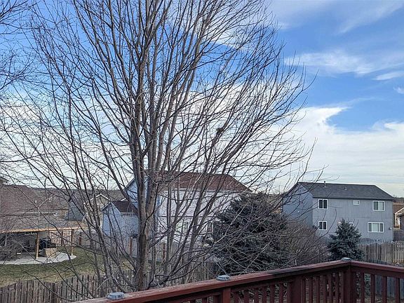 3rd image of 4823 N 161st St