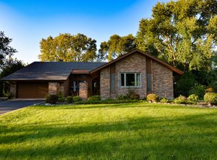 14320 W Oak Knoll Rd, Wadsworth, IL 60083