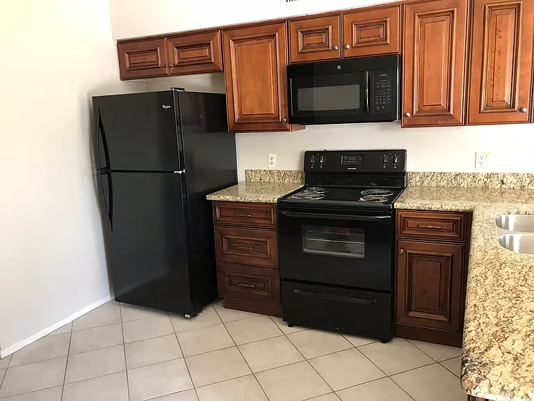 3627 W Carla Vista Dr — Photo 6