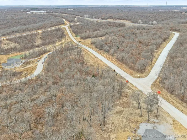 15956 Lakewood Rd, Skiatook, OK 74070