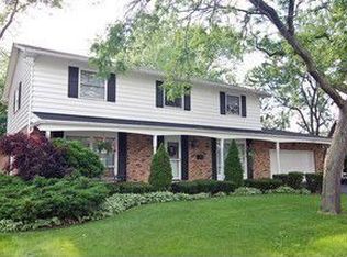 17800 Turtlecreek Dr, Homewood, IL 60430