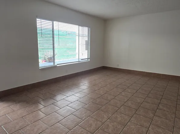 CA-1047 E 7th St. - 3, 1047 E 7th St, Long Beach, CA 90813