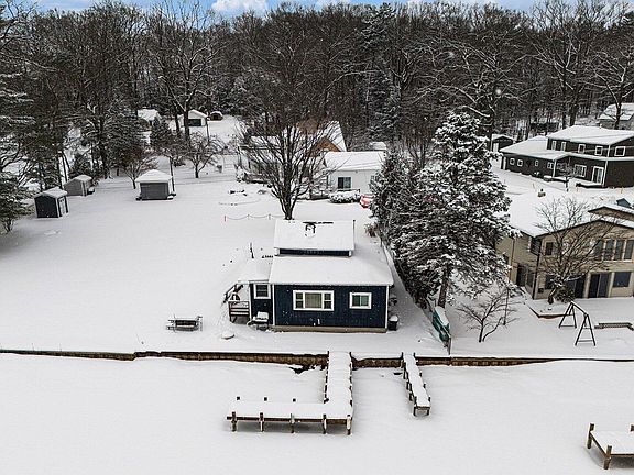 2nd image of 6955 W Jackson Rd