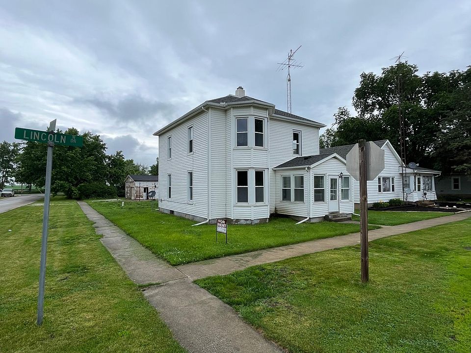 106 W Lincoln Dr, Cooksville, IL 61730 Zillow