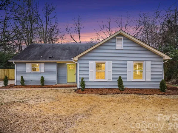 9606 Heartwood Ln, Mint Hill, NC 28227