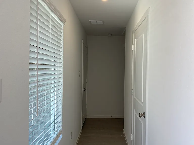 816 Dressage Ln — Photo 4