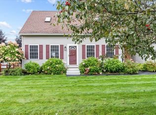 75 Hunting Ridge Ln, Milton, VT 05468