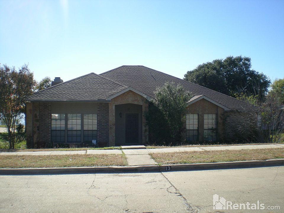 1st image of 13 Kean Cir