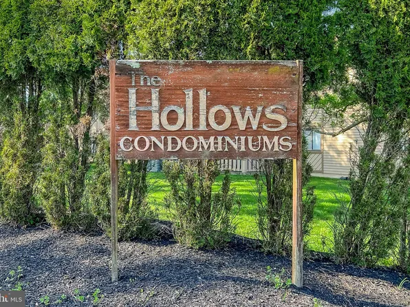 103 Woodhollow Dr, Marlton, NJ 08053