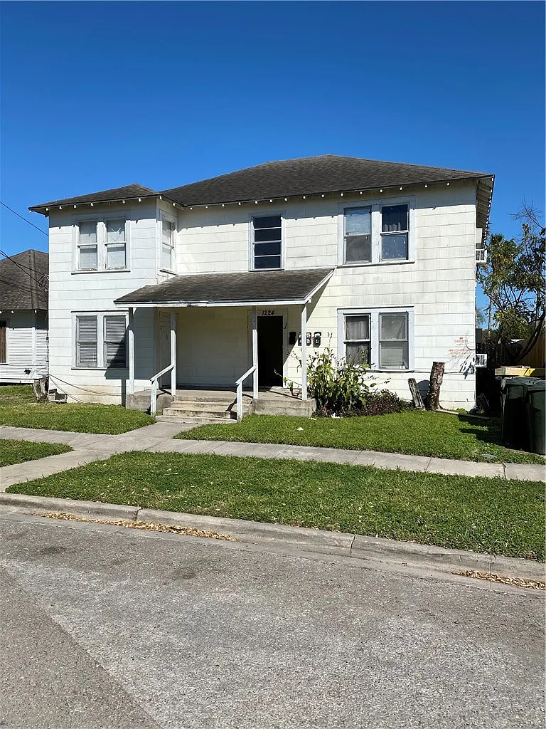 1 bed, 1.0 bath, 2656 sqft, $700 — Photo 1
