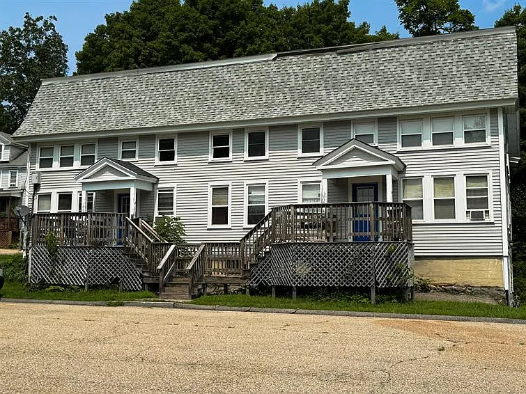 100 Oak Street Rollinsford NH 03869 — Photo 3