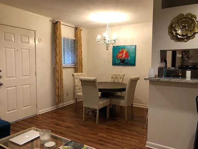 4312 Duval St — Photo 4